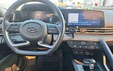 Hyundai Elantra, 2022 год, 1 119 999 рублей, 10 фотография