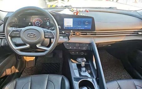 Hyundai Elantra, 2022 год, 1 119 999 рублей, 11 фотография