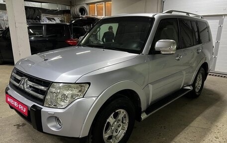 Mitsubishi Pajero IV, 2007 год, 1 500 000 рублей, 5 фотография