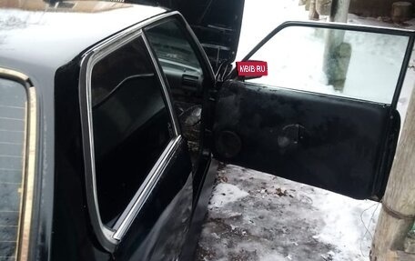 BMW 3 серия, 1982 год, 300 000 рублей, 12 фотография