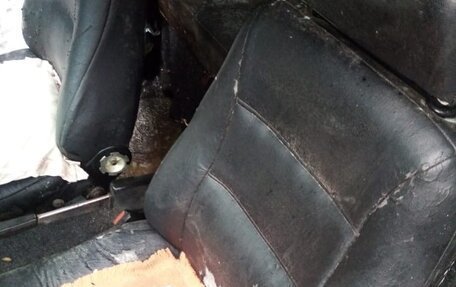 BMW 3 серия, 1982 год, 300 000 рублей, 19 фотография