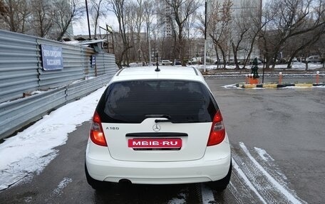 Mercedes-Benz A-Класс, 2012 год, 750 000 рублей, 3 фотография