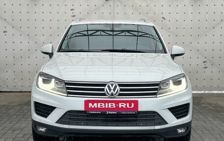 Volkswagen Touareg III, 2015 год, 2 850 000 рублей, 3 фотография