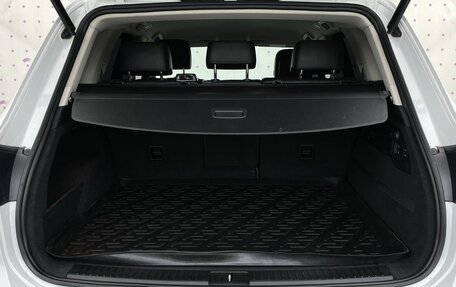 Volkswagen Touareg III, 2015 год, 2 850 000 рублей, 7 фотография