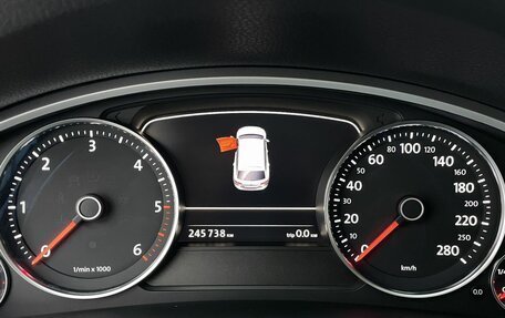 Volkswagen Touareg III, 2015 год, 2 850 000 рублей, 14 фотография