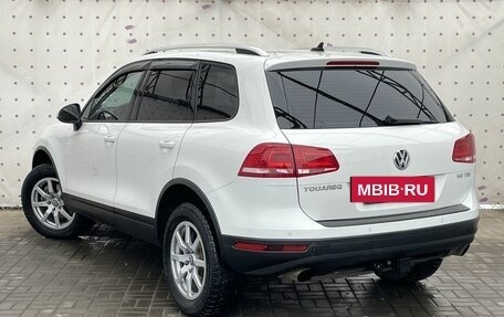 Volkswagen Touareg III, 2015 год, 2 850 000 рублей, 5 фотография