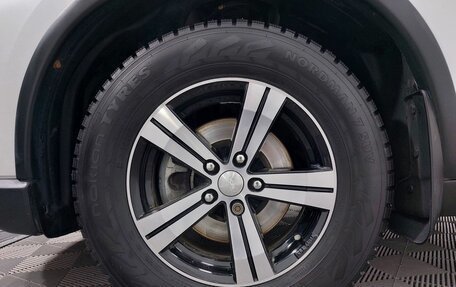 Mitsubishi Outlander III рестайлинг 3, 2018 год, 2 199 000 рублей, 12 фотография