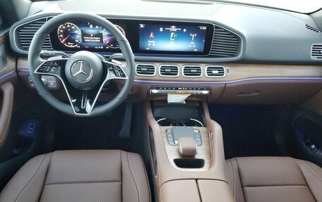 Mercedes-Benz GLE, 2025 год, 10 300 000 рублей, 12 фотография