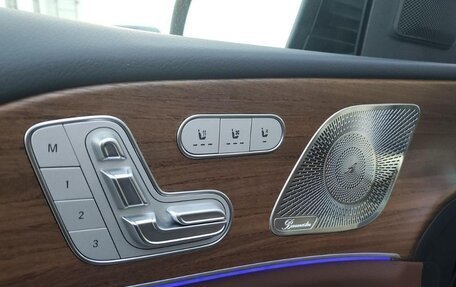 Mercedes-Benz GLE, 2025 год, 10 300 000 рублей, 22 фотография