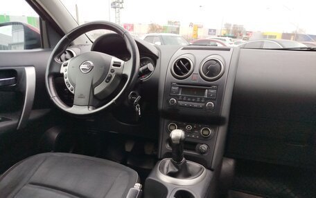 Nissan Qashqai, 2010 год, 950 000 рублей, 11 фотография