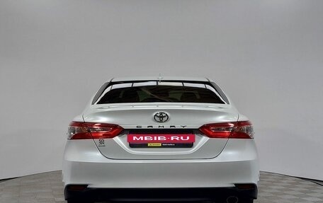 Toyota Camry, 2020 год, 2 999 000 рублей, 6 фотография