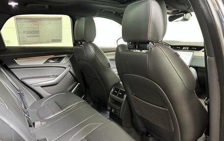 Jaguar F-Pace, 2025 год, 7 300 000 рублей, 23 фотография