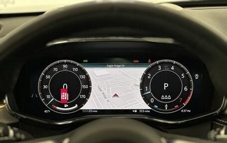 Jaguar F-Pace, 2025 год, 7 300 000 рублей, 29 фотография