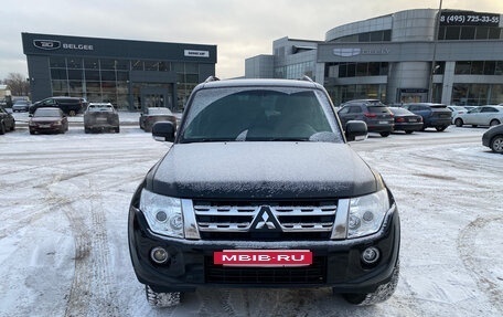 Mitsubishi Pajero IV, 2013 год, 2 600 000 рублей, 2 фотография