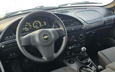 Chevrolet Niva I рестайлинг, 2018 год, 670 000 рублей, 19 фотография