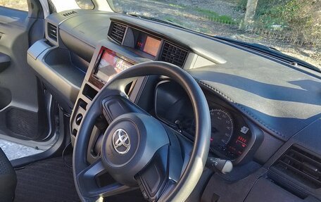 Toyota Roomy I, 2021 год, 950 000 рублей, 6 фотография