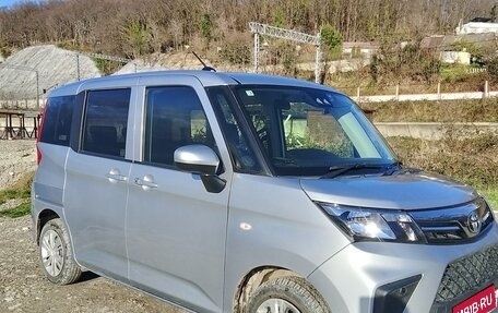 Toyota Roomy I, 2021 год, 950 000 рублей, 2 фотография