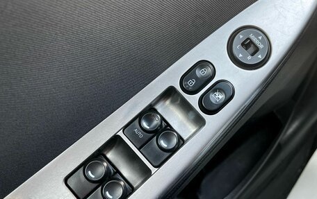 Hyundai Solaris II рестайлинг, 2015 год, 745 000 рублей, 20 фотография