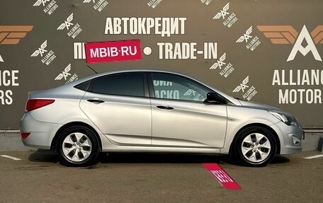 Hyundai Solaris II рестайлинг, 2015 год, 745 000 рублей, 9 фотография