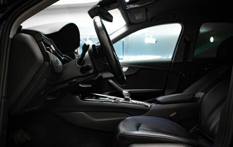 Audi A4, 2019 год, 2 195 000 рублей, 26 фотография