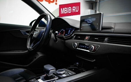 Audi A4, 2019 год, 2 195 000 рублей, 28 фотография