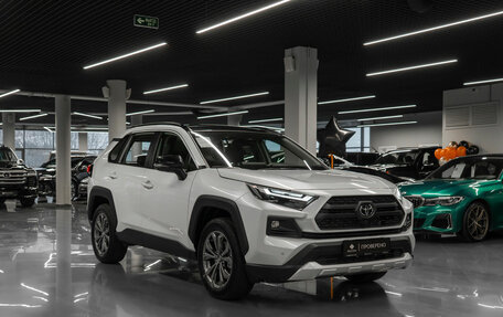 Toyota RAV4, 2025 год, 4 250 000 рублей, 2 фотография