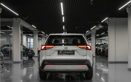 Toyota RAV4, 2025 год, 4 250 000 рублей, 6 фотография