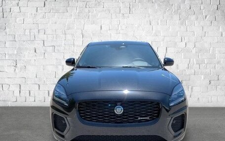 Jaguar E-Pace, 2024 год, 5 853 000 рублей, 2 фотография