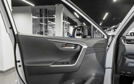 Toyota RAV4, 2025 год, 4 250 000 рублей, 18 фотография