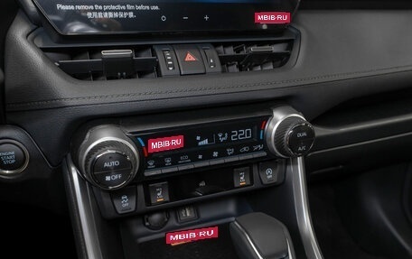 Toyota RAV4, 2025 год, 4 250 000 рублей, 22 фотография