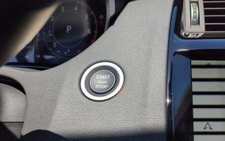 Jaguar E-Pace, 2024 год, 5 853 000 рублей, 28 фотография