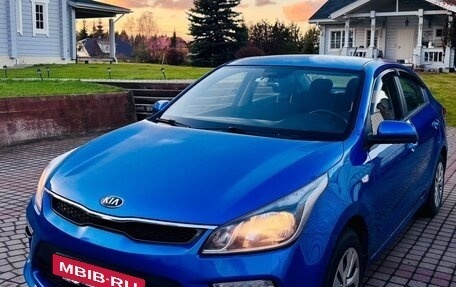 KIA Rio IV, 2019 год, 1 390 000 рублей, 3 фотография