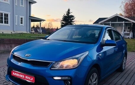 KIA Rio IV, 2019 год, 1 390 000 рублей, 4 фотография