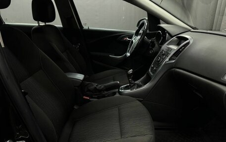 Opel Astra J, 2013 год, 749 999 рублей, 13 фотография