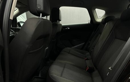 Opel Astra J, 2013 год, 749 999 рублей, 19 фотография