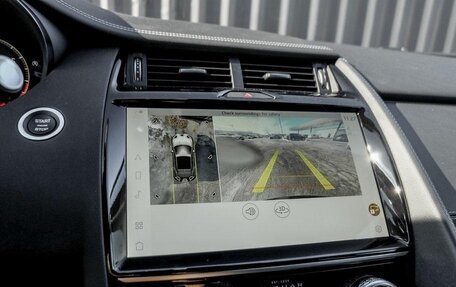 Jaguar E-Pace, 2024 год, 6 445 000 рублей, 11 фотография