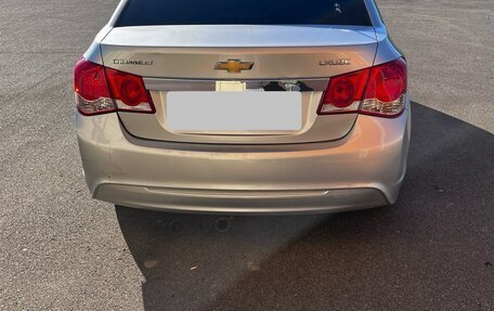 Chevrolet Cruze II, 2014 год, 900 000 рублей, 2 фотография