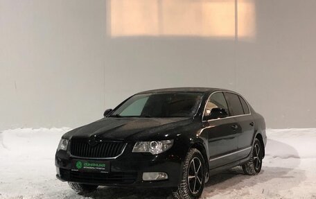 Skoda Superb III рестайлинг, 2012 год, 765 000 рублей, 1 фотография