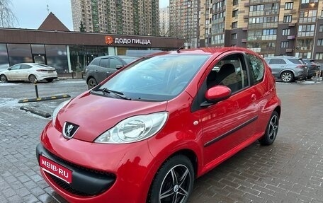 Peugeot 107 I рестайлинг, 2008 год, 375 000 рублей, 1 фотография