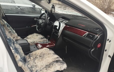 Toyota Camry, 2013 год, 1 400 000 рублей, 6 фотография