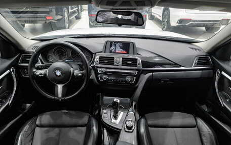 BMW 3 серия, 2016 год, 2 230 000 рублей, 18 фотография