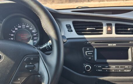 KIA cee'd III, 2013 год, 970 000 рублей, 10 фотография