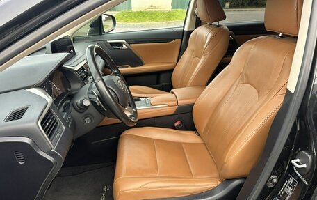 Lexus RX IV рестайлинг, 2020 год, 3 780 000 рублей, 9 фотография