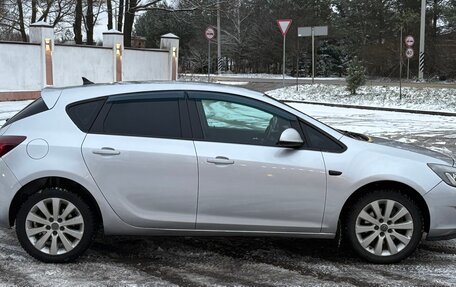 Opel Astra J, 2010 год, 790 000 рублей, 7 фотография