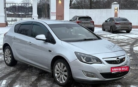 Opel Astra J, 2010 год, 790 000 рублей, 8 фотография