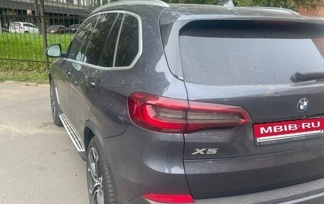 BMW X5, 2018 год, 5 800 000 рублей, 2 фотография