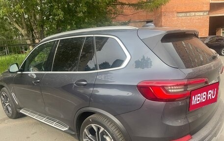 BMW X5, 2018 год, 5 800 000 рублей, 13 фотография