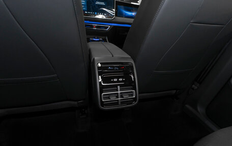 Volkswagen Tiguan, 2025 год, 5 150 000 рублей, 16 фотография