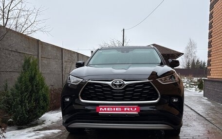 Toyota Highlander, 2025 год, 6 130 000 рублей, 3 фотография