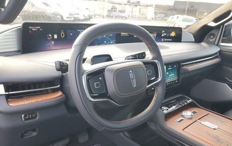 Lincoln Navigator, 2025 год, 14 857 000 рублей, 13 фотография